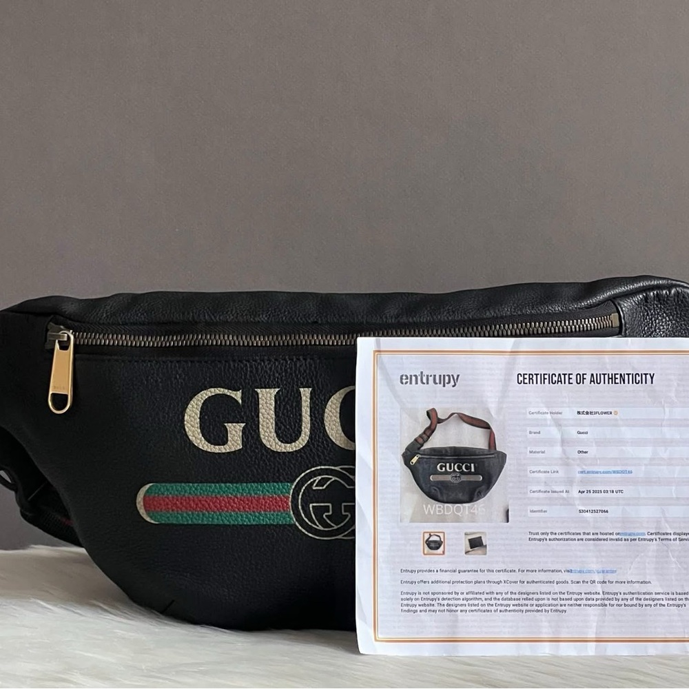 💰SOLD - Gucci Logo Print Leather Belt Bag - Picture 14 of 15